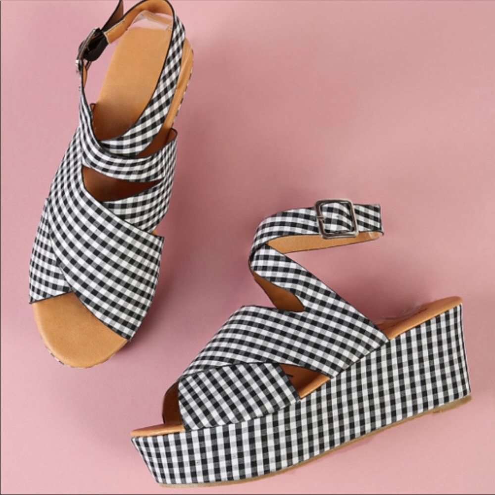 Qupid Gingham Platform Sandals